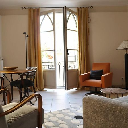 Appartement Uzes Centre Quartiers Des Arts Charme De L'Ancien Extérieur photo