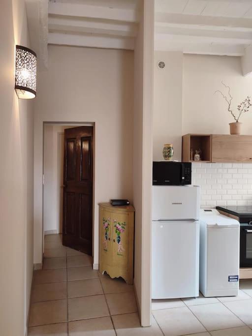Appartement Uzes Centre Quartiers Des Arts Charme De L'Ancien Extérieur photo
