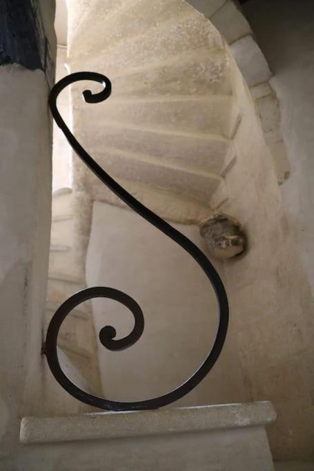 Appartement Uzes Centre Quartiers Des Arts Charme De L'Ancien Extérieur photo