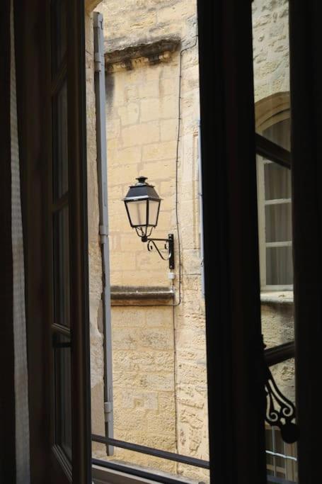 Appartement Uzes Centre Quartiers Des Arts Charme De L'Ancien Extérieur photo