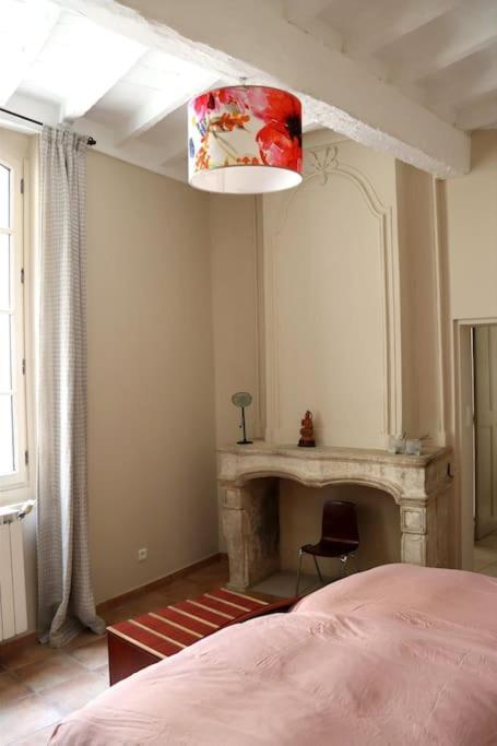 Appartement Uzes Centre Quartiers Des Arts Charme De L'Ancien Extérieur photo