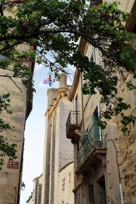 Appartement Uzes Centre Quartiers Des Arts Charme De L'Ancien Extérieur photo