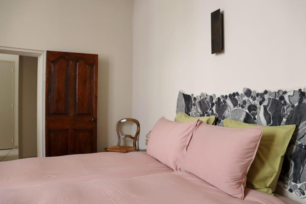 Appartement Uzes Centre Quartiers Des Arts Charme De L'Ancien Extérieur photo